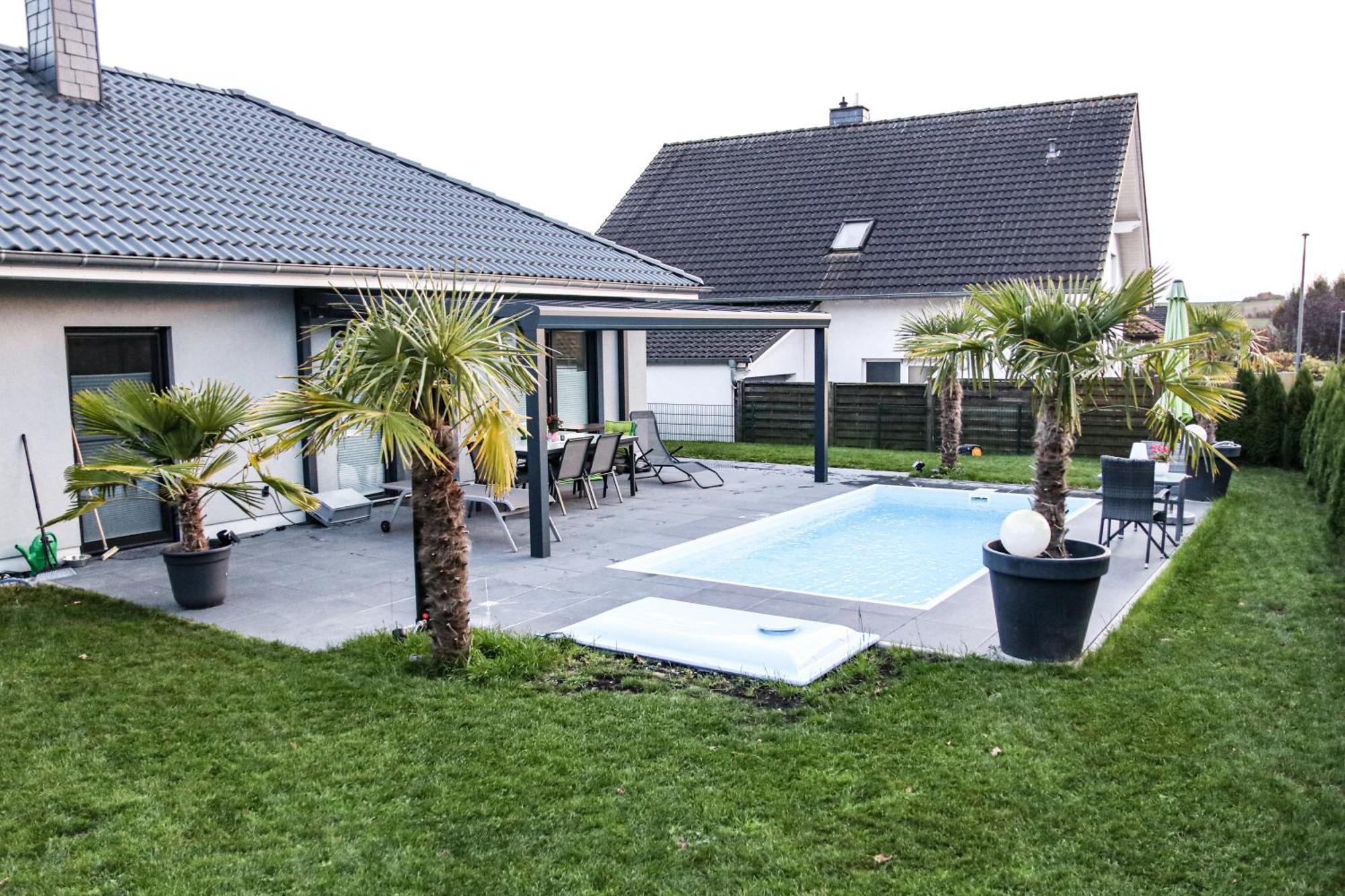 großzügige Unterkunft mit Terrasse Oberbrechen Exterior foto