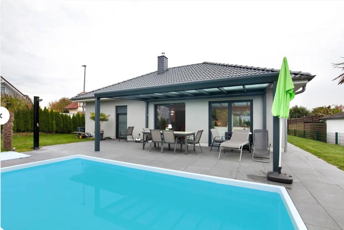großzügige Unterkunft mit Terrasse Oberbrechen Exterior foto